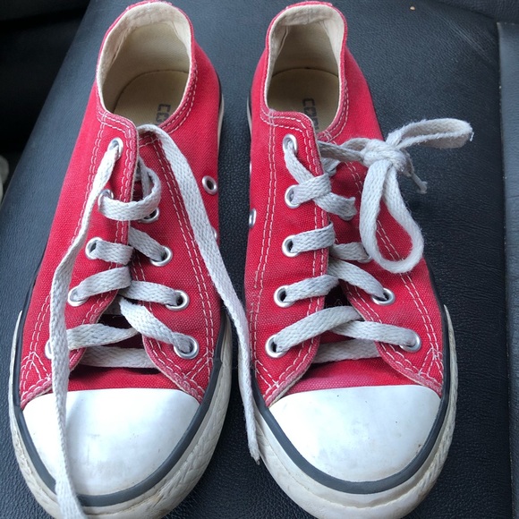 Red Converse - Picture 2 of 8